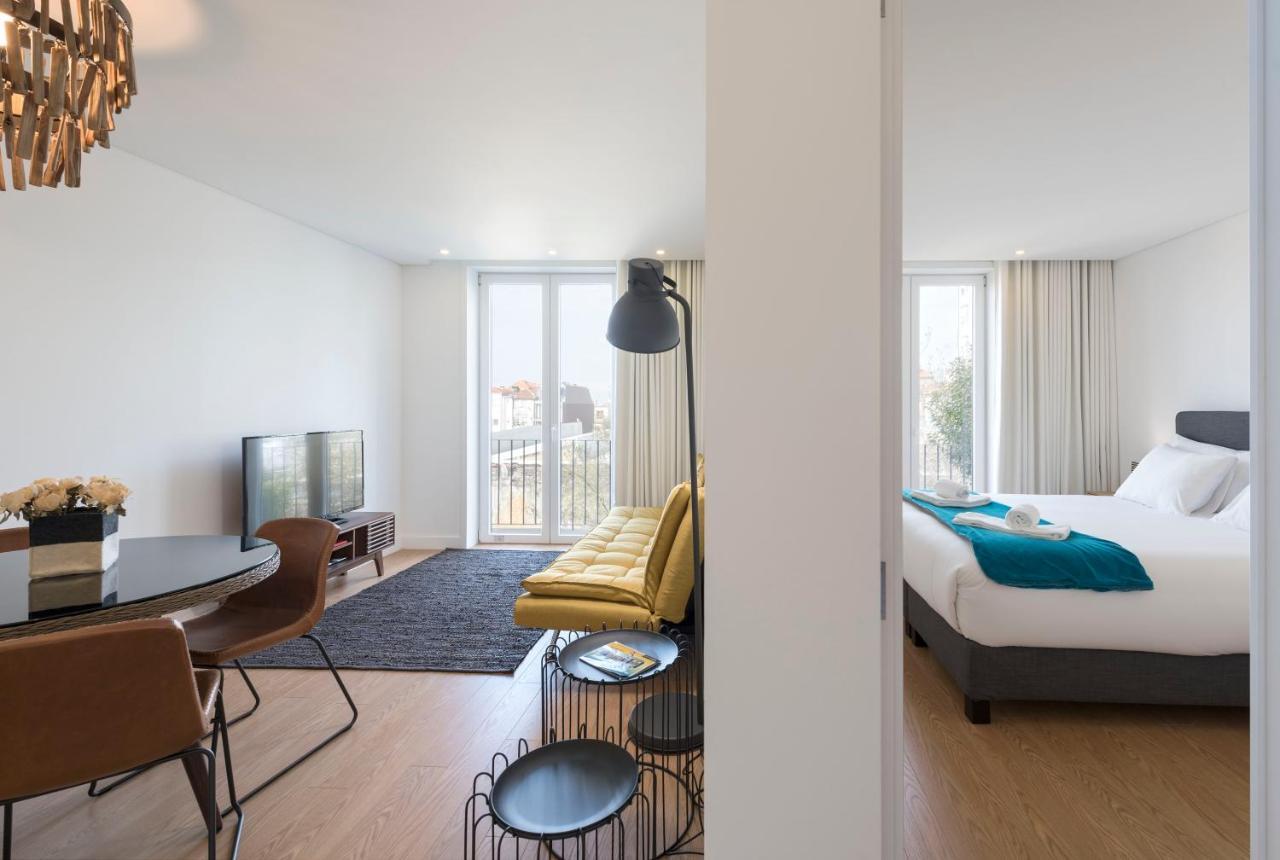 Lovelystay - Central Flat W/ Ac & Balcony OOporto Extérieur photo