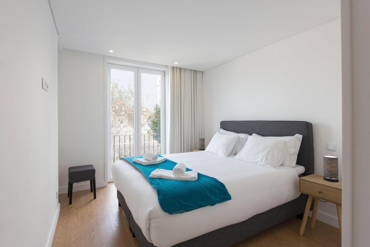 Lovelystay - Central Flat W/ Ac & Balcony OOporto Extérieur photo