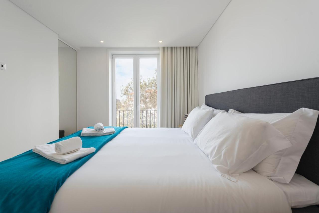 Lovelystay - Central Flat W/ Ac & Balcony OOporto Extérieur photo