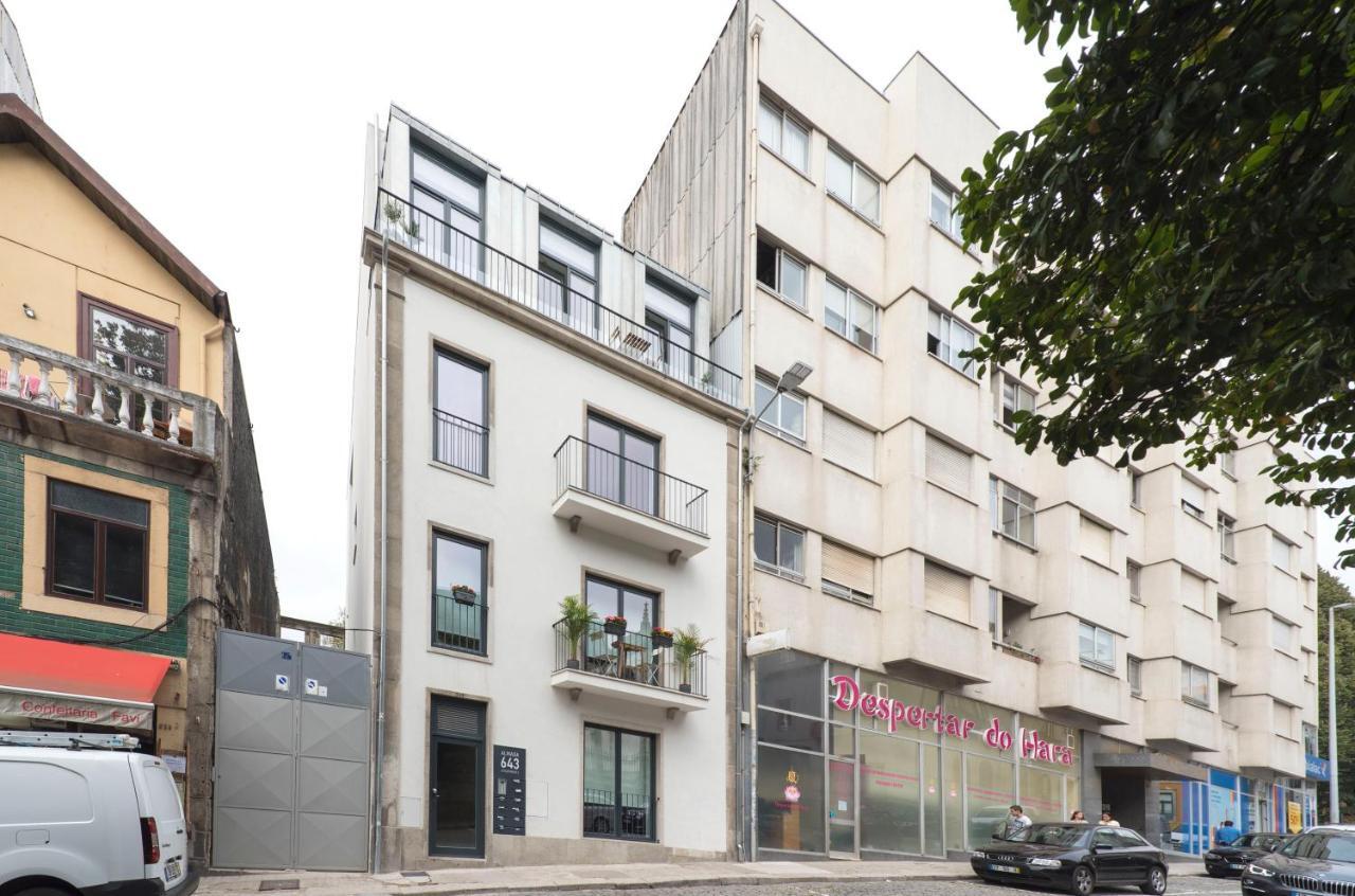 Lovelystay - Central Flat W/ Ac & Balcony OOporto Extérieur photo